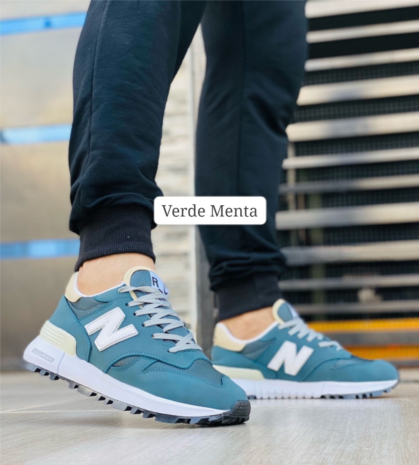 Tenis NB08